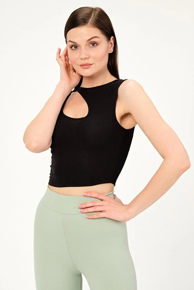 PUNKY CAT Kadın Yaka Detaylı Kolsuz Crop Örme Bluz - BZ008