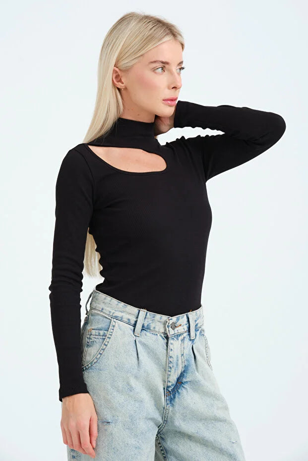 PUNKY CAT Kadın Cut Out Detaylı Balıkçı Yaka Fitilli Örme Bluz - BZ016