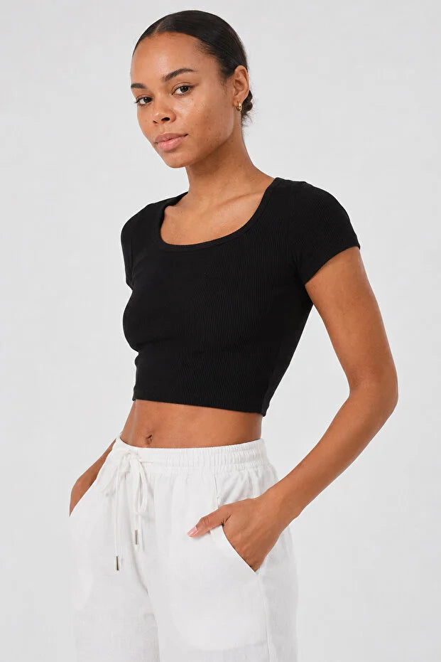 PUNKY CAT Kadın U Yaka Kısa Kollu Crop Bluz - TS005